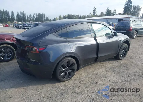 2025 Tesla Model Y Long Range Dual Motor All-Wheel Drive из США, поврежденный, VIN 7SAYGDED0SF253005
